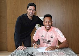 Aubameyang bất ngờ tiết lộ về quyết định ở lại Arsenal
