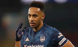 Aubameyang nói gì khi liên tiếp phung phí cơ hội trước khung thành Benfica?