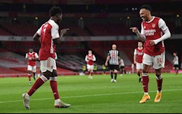 Video bóng đá Arsenal vs Newcastle: Aubameyang toả sáng