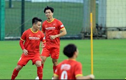 ĐT Việt Nam trở lại tập luyện trong ngày vắng HLV Park Hang Seo