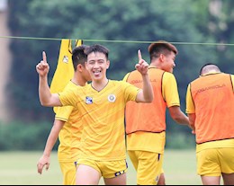 CLB CAHN lại tính 'rút ruột' Hà Nội FC
