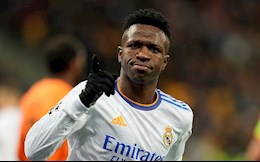 Lập siêu phẩm phi thường, Vinicius nhận lời khen từ Benzema