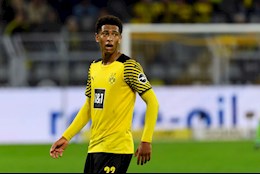 Sao trẻ Dortmund thoát án treo giò sau phát ngôn gây sốc