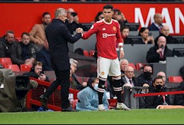 Ronaldo kêu gọi đồng đội chiến đấu vì Solskjaer