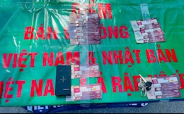 Giá vé trận Việt Nam vs Nhật Bản: Từ giảm một nửa đến giá nào cũng bán