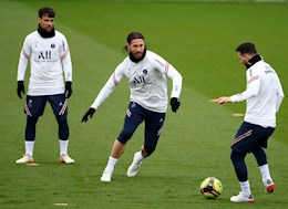 Ramos lần đầu đối đầu Messi trên sân tập PSG