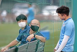 HLV Park Hang Seo chia tay thêm một cộng sự