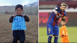 VIDEO: Cậu bé “Messi áo túi ni-lông” và một giấc mơ hóa cơn ác mộng