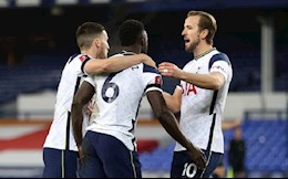 Kane thiết lập cột mốc ghi bàn đáng nhớ tại Tottenham