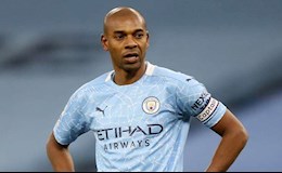 Fernandinho nói gì sau khi gia hạn hợp đồng với Man City?