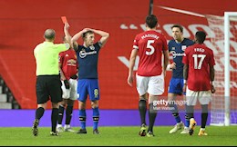 Trọng tài Anh kiếm được bao nhiêu?