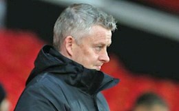 Đến Solskjaer cũng bị AHBP chửi rủa