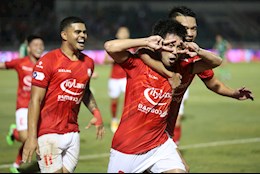 VIDEO: Cận cảnh tình huống sút 11m "lịch sử" của Lee Nguyễn ở derby Sài thành