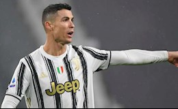 Ronaldo chỉ ra cứu cánh cho Juventus trong một mùa giải biến động