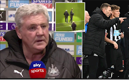 HLV Newcastle tẩn nhau với học trò ngay trên sân tập