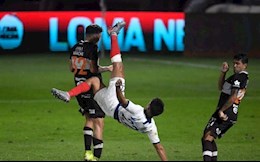 Mê đắm siêu phẩm "xe đạp chổng ngược" ở giải VĐQG Argentina