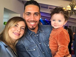 Chris Smalling lên tiếng sau vụ cướp bằng súng táo tợn