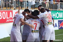 Chơi thăng hoa, HAGL tiếp tục thống trị các giải thưởng tháng của V-League 2021