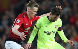 VIDEO: McTominay kể về cú thúc cùi chỏ vào Messi và chuyện xin áo thần tượng