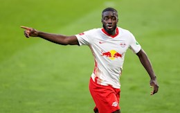 Dayot Upamecano: “Con báo đen của hàng phòng ngự RB Leipzig