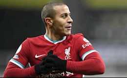 Liverpool trắng tay, Thiago vẫn có lý do để vui mừng