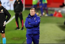 HLV Barca nhập viện khi tương lai vẫn chưa được đảm bảo