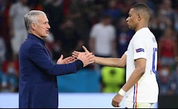 “Deschamps không còn kiểm soát được cái tôi của Mbappe”