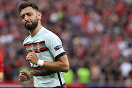 Bruno Fernandes gây thất vọng ở Euro 2020: Khi ông hoàng phải làm đầy tớ