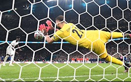 Khi thiên đường và địa ngục chỉ cách nhau 11m