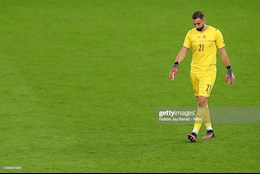 Donnarumma hồn nhiên: Tôi tưởng Italia còn 1 lượt sút nữa nên không ăn mừng