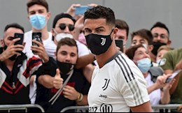 Trở lại Juve, Ronaldo được chào đón như người hùng