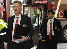 Rafael da Silva tiết lộ cực sốc về HLV Louis van Gaal