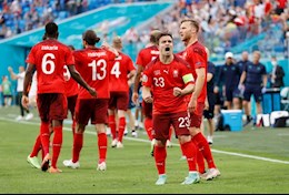 Thụy Sĩ rời giải, Xherdan Shaqiri vẫn đi vào lịch sử