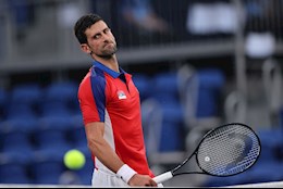 Novak Djokovic thua sốc ở bán kết đơn nam tại Olympic Tokyo