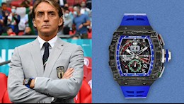 HLV trưởng tuyển Italia đeo đồng hồ hàng hiệu ở Euro 2020