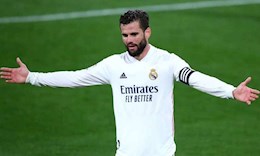 Sao đa năng gia hạn hợp đồng với Real Madrid