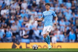 Man City gia hạn hợp đồng với John Stones