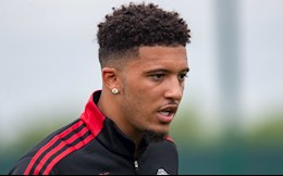 Jadon Sancho gặp vấn đề sức khỏe