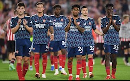 Đến cả lịch thi đấu cũng cười vào mặt Arsenal