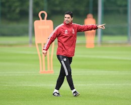 HLV Arteta xin CĐV Arsenal thêm thời gian