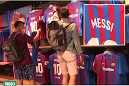 VIDEO: NHM Barca vẫn chưa quên được Lionel Messi