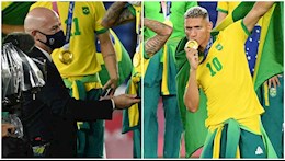 Richarlison cao hứng sau tấm HCV Olympic Tokyo 2020