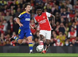 Vì sao Partey chấn thương nhưng vẫn đá chính ở cúp Liên đoàn?