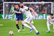 Real Madrid nguy cơ mất Benzema ở trận Siêu kinh điển