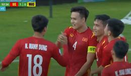 VIDEO: Bùi Hoàng Việt Anh sửa sai cho chính mình trên chấm penalty