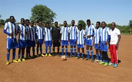 Sốc: Phản lưới 41 bàn thua trong 2 trận, 4 đội bóng Nam Phi bị cấm vĩnh viễn