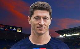 Lewandowski ngầm chỉ trích Bayern Munich