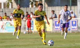 Báo Pháp: Quang Hải và Henri Saivet đá chính trận Pau FC đấu Dijon