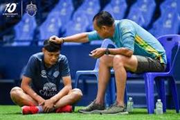 Tuyển thủ U19 Thái Lan bị tố hút thuốc, uống rượu khi trở về CLB