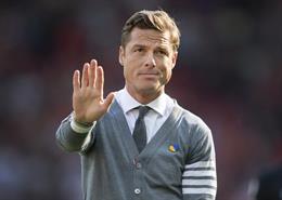 Cựu cầu thủ Tottenham bị sa thải lần thứ hai ở mùa giải năm nay